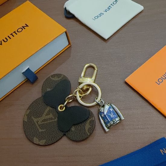 Louis Vuitton LV Vintage Finish Keychain Bag Accessory