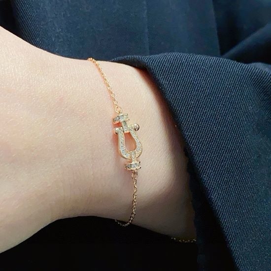 Fred Half Diamond Horseshoe Buckle Bracelet