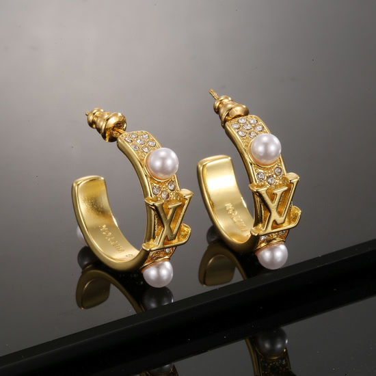 Louis Vuitton LV Twig Monogram Letter Stud Earrings Classic Wear