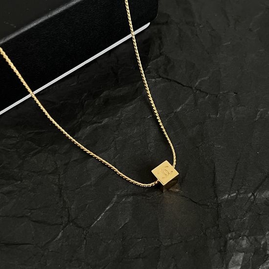 Chanel Retro Style Delicate Necklace