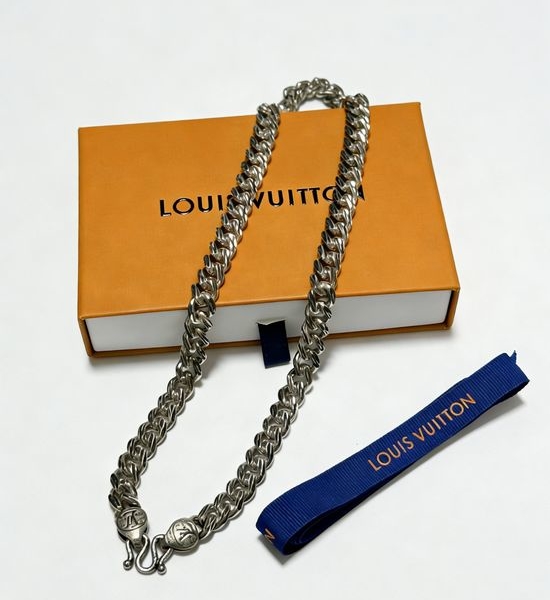Louis Vuitton LV Vintage Retro Punk Silver Necklace