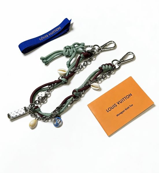 Louis Vuitton LV Premium Vintage Bag Charm Keychain