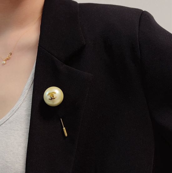 Chanel Minimalist Style Delicate Brooch