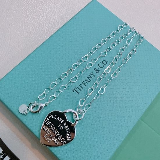 Tiffany & Co. Vintage Silver Necklace Handcrafted Style
