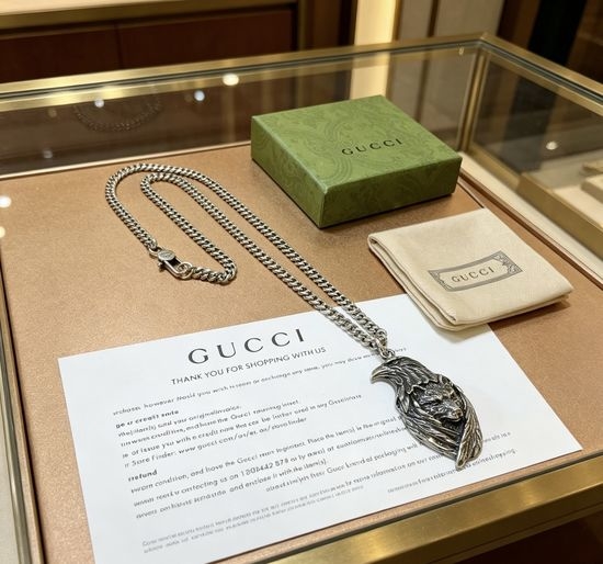 Gucci Classic Vintage Engraved Pendant Necklace