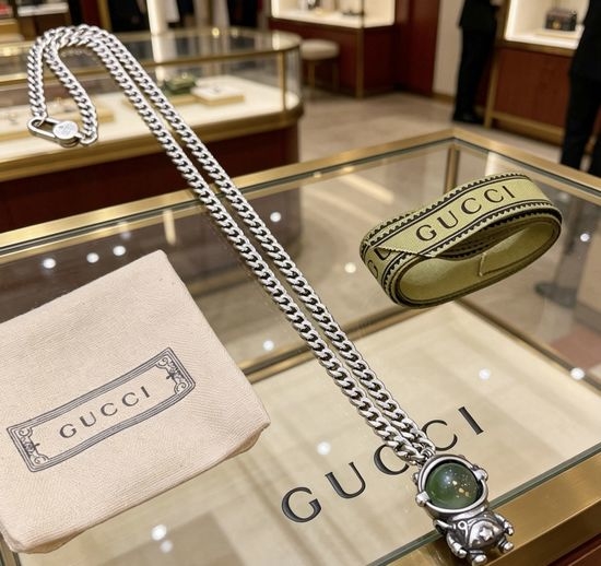 Gucci Classic Vintage Pendant Necklace