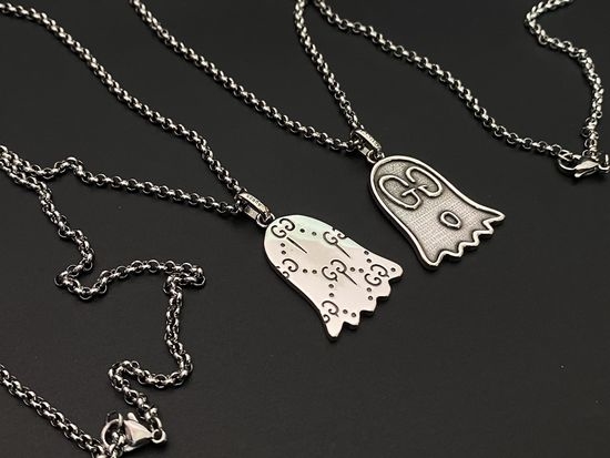 Gucci Ghost Pattern Pendant Necklace Trendy Casual Jewelry