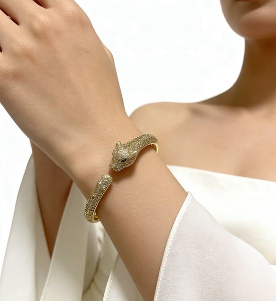 Cartier Premium V Gold Bangle Bracelet