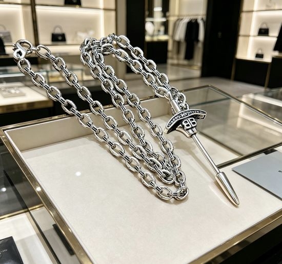 Balenciaga Delicate Craft Retro Pendant Necklace