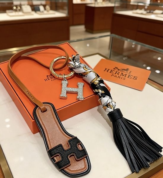 Hermes Exquisite Craft Key Chain Ornament