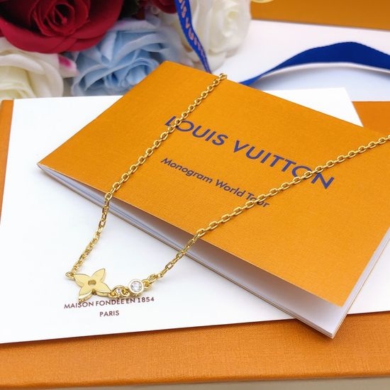 Louis Vuitton LV Polished Mini Monogram Pendant Necklace