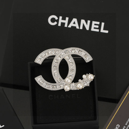 Chanel Elegant Chanel Inspired Pearl Brooch