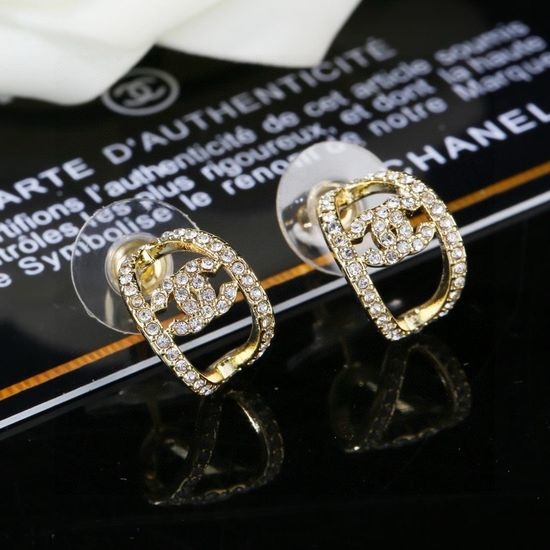 Chanel Delicate Exquisite Fashion Earrings