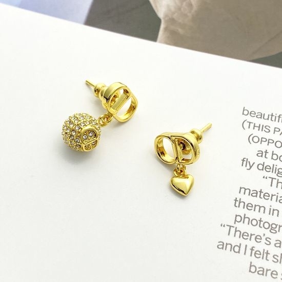 Christian Dior CD Gold CD Heart Diamond Ball Asymmetric Earrings