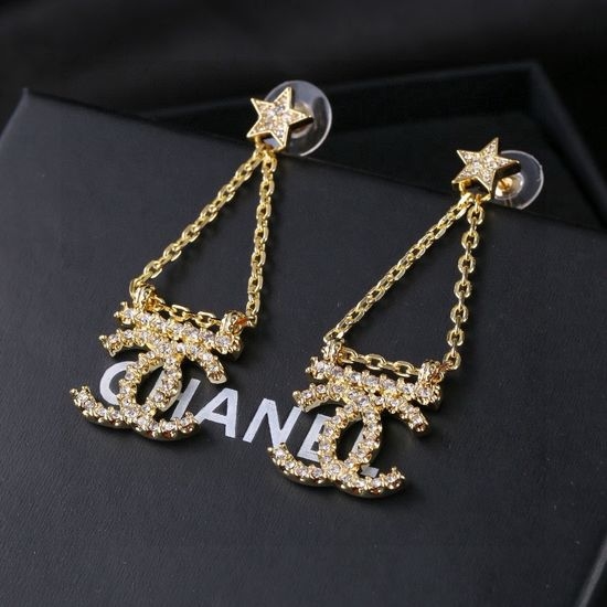 Chanel Exquisite Delicate Fashion Earrings