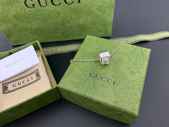 Gucci Hollow Square Pendant Necklace Jewelry