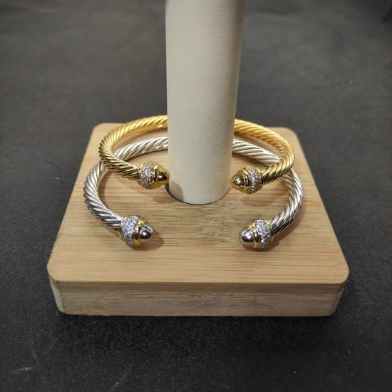 David Yurman Full Crystal Paved Round Head Bangle